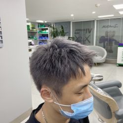 -川和潮人