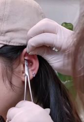 -AI艾耳·专业手工耳洞·穿孔美学馆