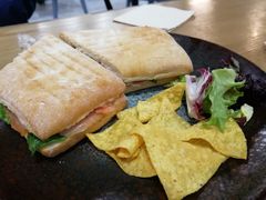 -HELLO 27 意面·沙拉·帕尼尼