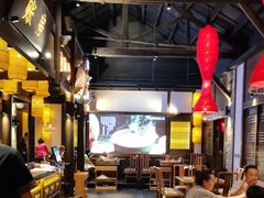 -野山舂·贵州现舂酸汤牛肉(东山店)
