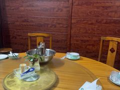 -芦茨金富饭庄·25年老字号·专做稻草鸡