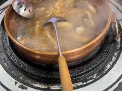 -阿山卓·野生菌火锅·纳西火塘烤肉