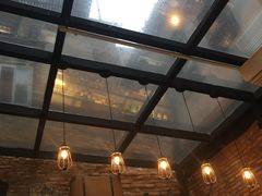 -杨桃院子咖啡吧(中华红墨店)