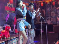 -喜鹊音乐酒馆(西街店)