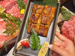 -山川小町·极番烧肉(新地假日广场店)