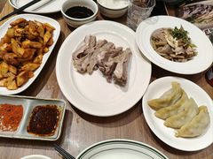 -贯贯吉·清真餐厅(浙江中路店)