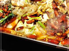 -鸣记脆皮烤鱼·海鲜烤鱼(亿合城店)