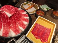 -一绪に和牛寿喜烧(罗湖益田假日店)