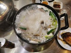 -胡须佬鸡煲四季火锅店(石厦西村直营店)