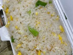 蛋炒饭-上园鸡骨棒(上园小区店)