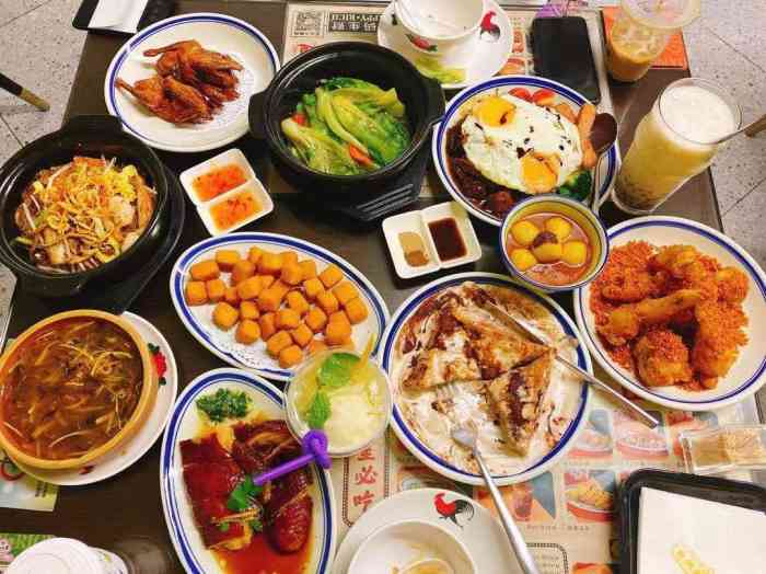 合兴发茶冰室(淮海中路店)-"[薄荷]环境:港式茶餐厅的装修,按香港.