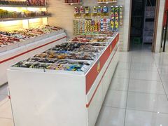 -来伊份(泰冯路店)