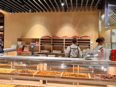 -胖东来生活广场(健康路店)
