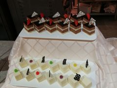-昆山裕元花园酒店·温莎西餐厅