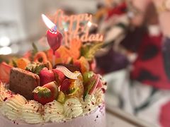 -Mark&Mars Restaurant