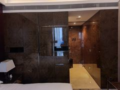 -广州天河希尔顿酒店