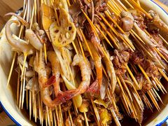 -拈签一笑黄牛肉辣卤串串