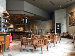 大堂-星巴克臻选(北京嘉里中心第二店)
