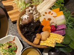 -湊湊火锅·茶憩(和平大悦城店)