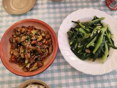 -捌贰虾蟹·江湖菜馆(江汉路店)