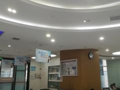 -雅悦齿科(顾村公园店)