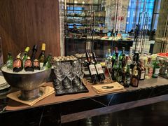 -上海漕河泾万丽酒店