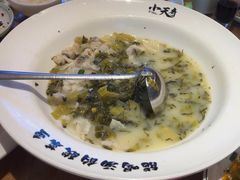 -严记小天府酸菜鱼(西四路店)