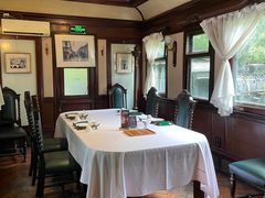 靠窗位-上海老站(徐家汇店)