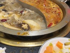 -沸炉重庆老火锅(军事博物馆店)