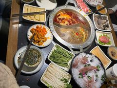 -井格重庆火锅(西直门凯德Mall店)
