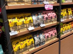 -三只松鼠(世欧广场店)