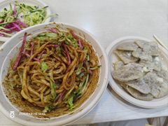 -黑八私房老北京炸酱面