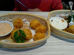 -必胜客(武汉欢乐谷店)