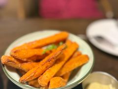 芥末蜂蜜红薯条-SPOILER 黄石·全时段融合西餐(中华城店)