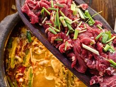 -贵厨酸汤牛肉(花果园国际中心店)