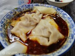 红汤抄手-西月城谭豆花(春熙路店)