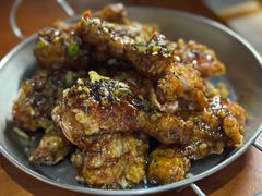 -BHC炸鸡(明洞总店)