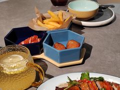 -荣记·囍粤茶餐厅(花都店)