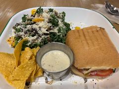 -HELLO 27 意面·沙拉·帕尼尼