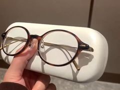 -三目眼镜·蔡司视觉合作店(青浦宝龙店)