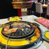 [调皮]想二刷的烤肉店！对着明洞的图片半夜馋疯了[吐]团购优惠