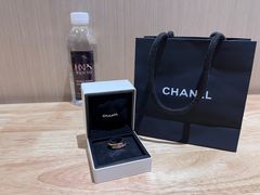 -华夏典当行(龙德广场店)