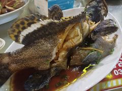 -三亚火车头万人海鲜广场