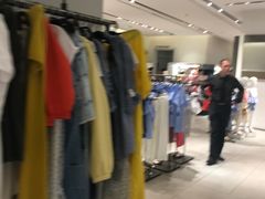 -ZARA(凯德乐峰广场店)