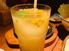 可尔必思青柠百香果-醉虎传(南锣鼓巷店)
