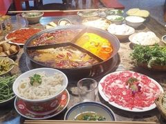 -叁口煮市井老火锅(春熙路店)