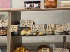 -沁屋面包店(人民东路店)