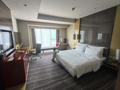 -青岛富力艾美酒店