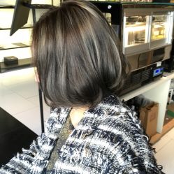 -茶发Salon·烫发染发理发