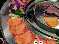 秘制肥牛-哈哈碳都·牛肋条无限自助烤肉(宝龙店)